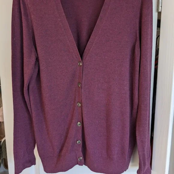 Gap Wine Colored V-Neck Cardigan - Picture 2 of 4